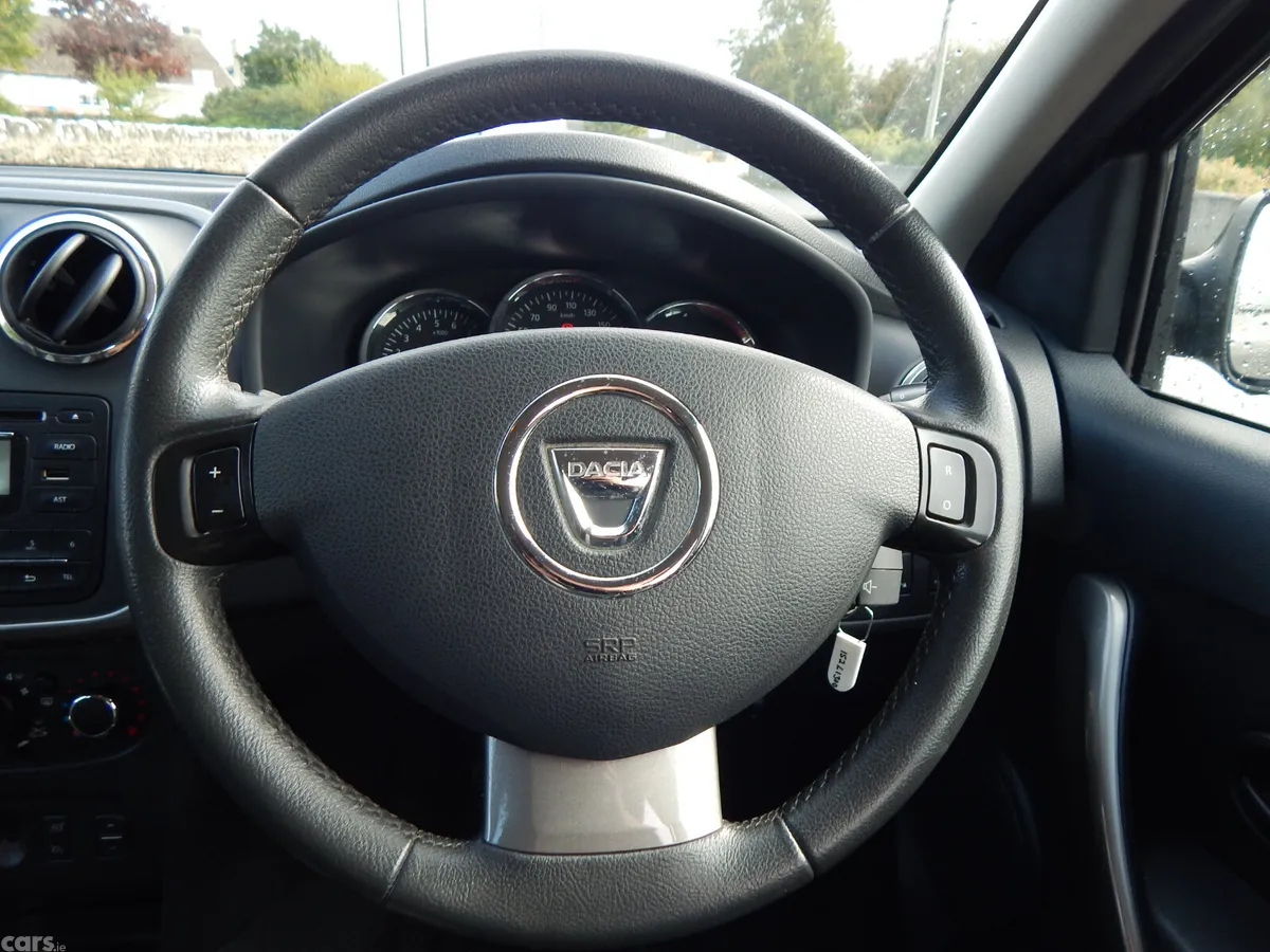 Dacia Sandero Stepway Hatchback, Petrol, 2015, Black