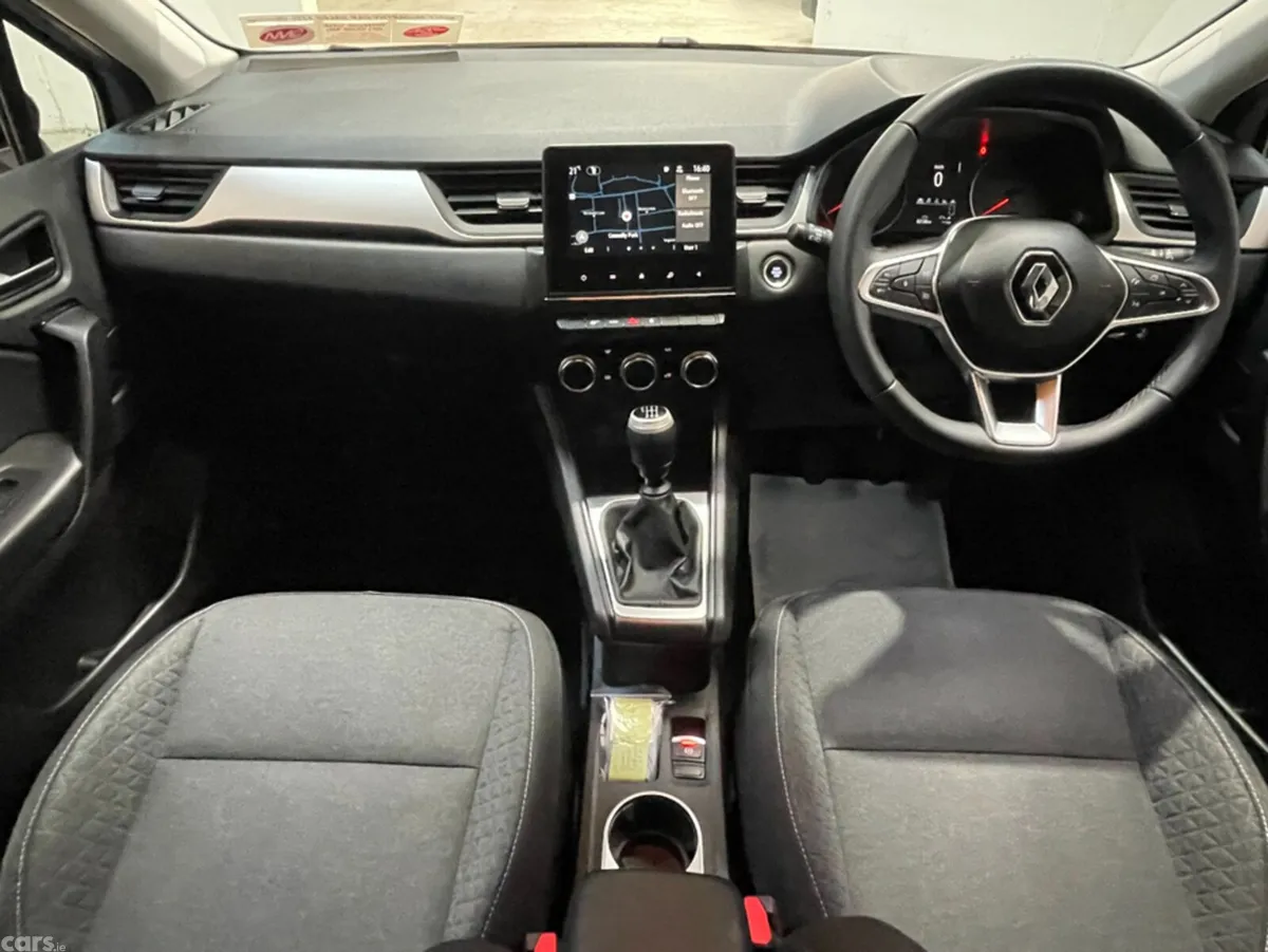 Renault Captur Hatchback, Petrol, 2024, Grey