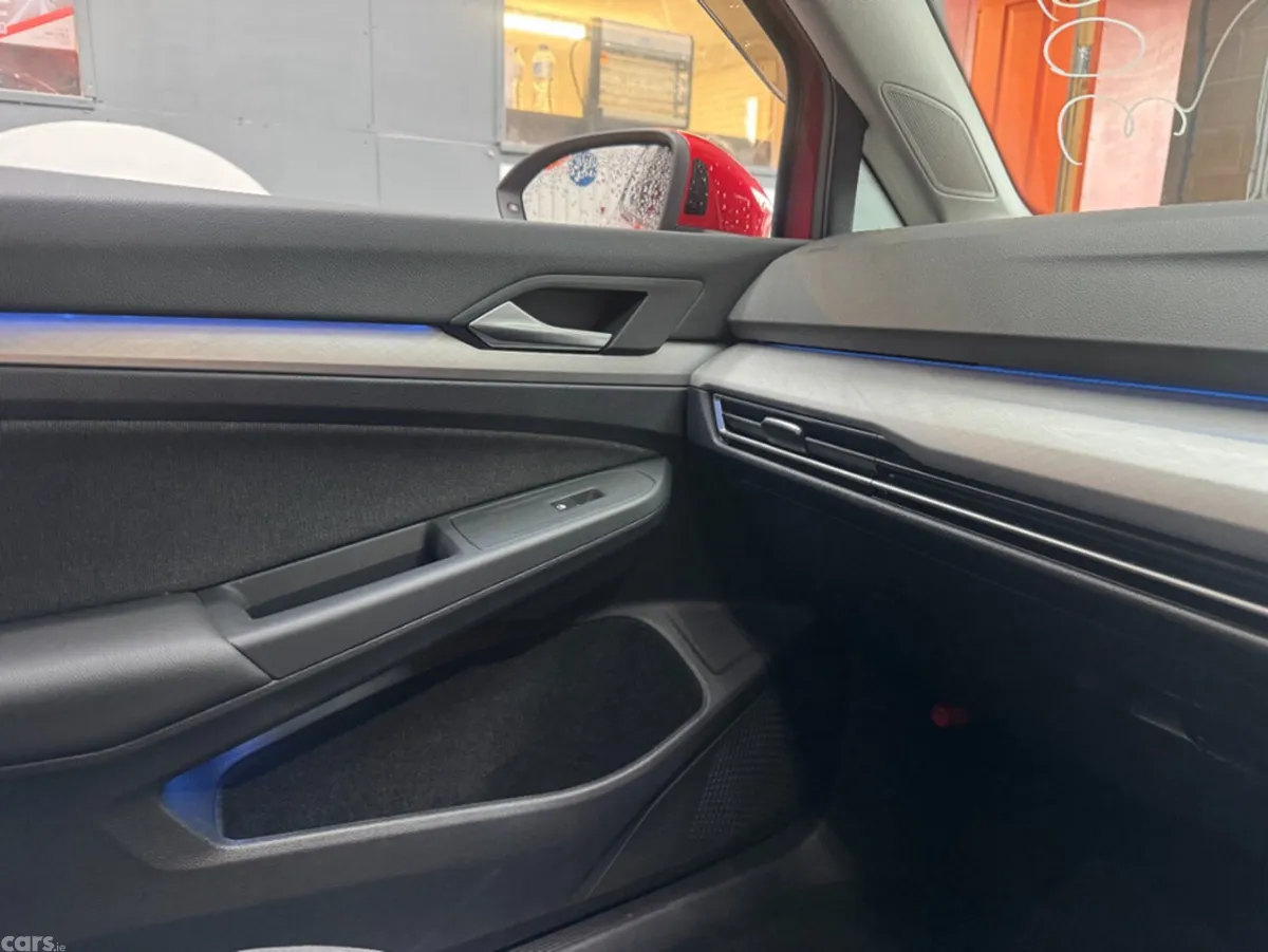 Volkswagen Golf Hatchback, Diesel, 2023, Red