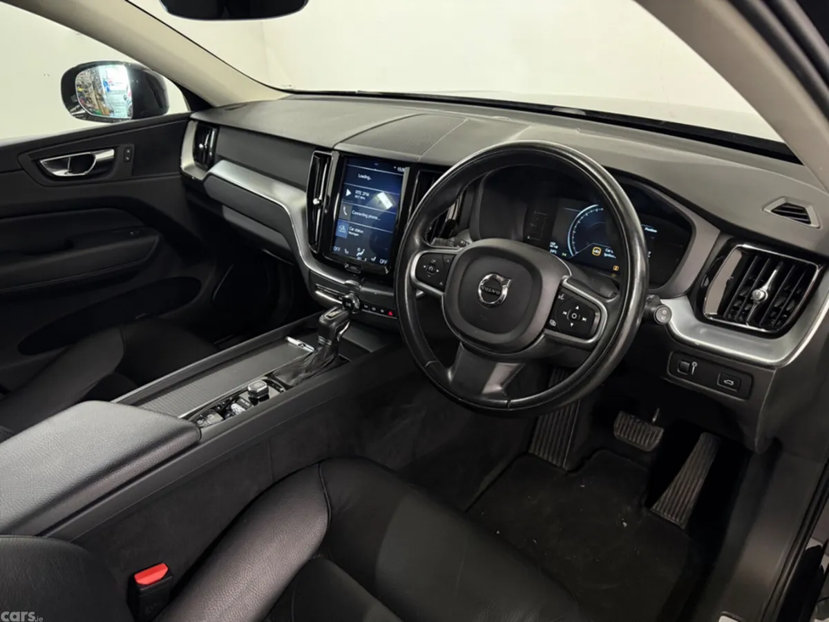 Volvo XC60 Estate, Diesel, 2018, Black