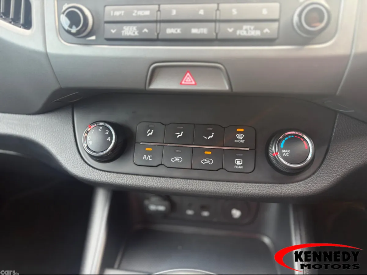 Kia Sportage MPV, Diesel, 2015, Silver