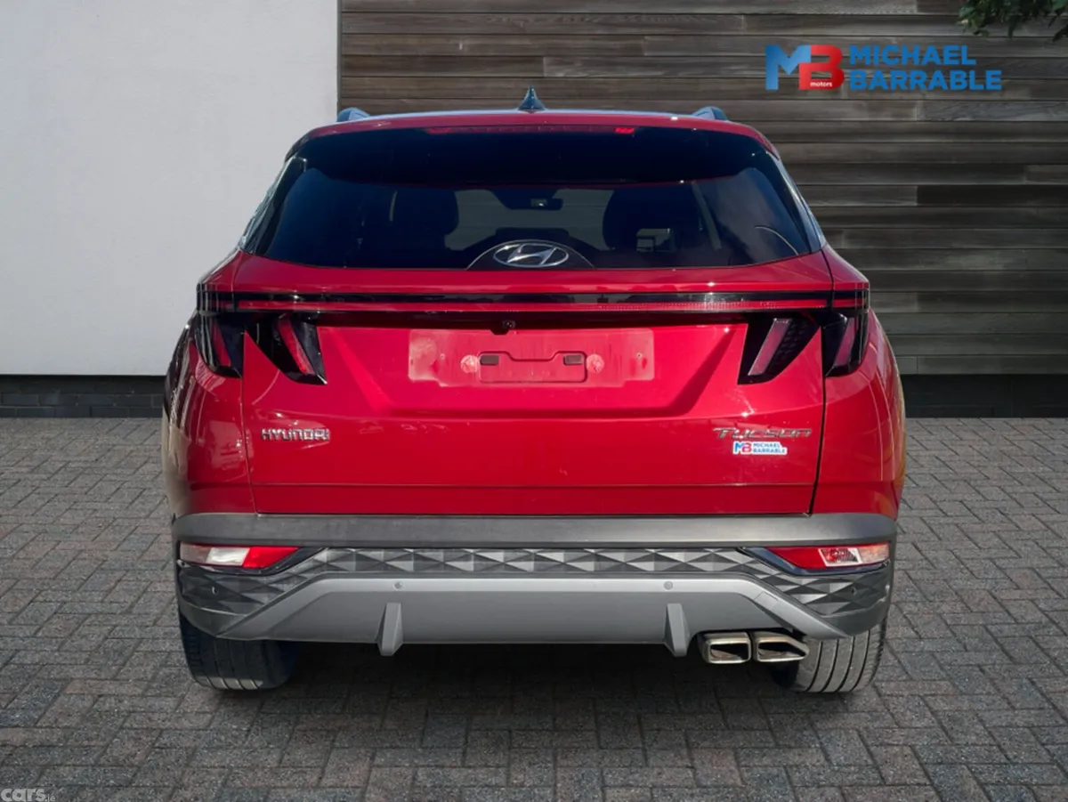 Hyundai Tucson MPV, Petrol Hybrid, 2022, Red