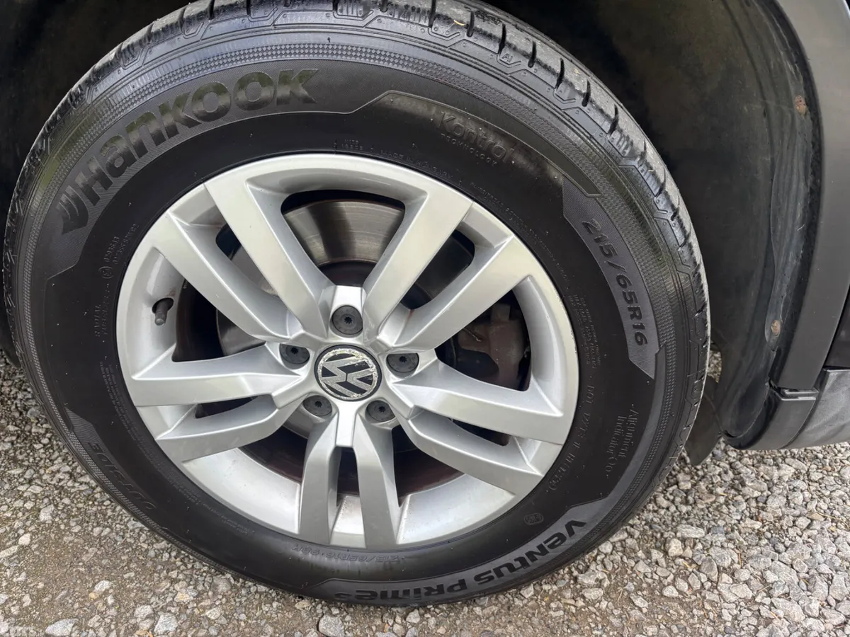 Volkswagen Tiguan SUV, Diesel, 2012, Black