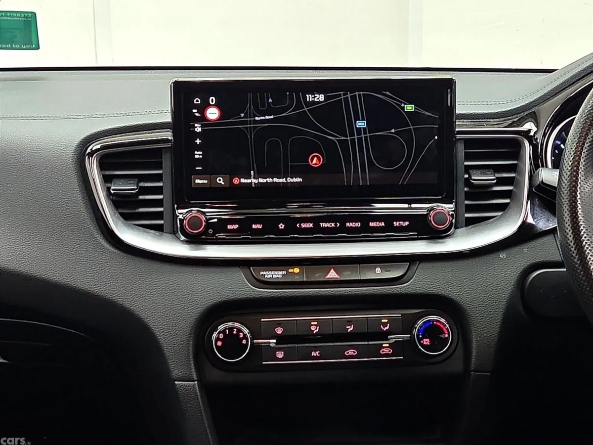 Kia Ceed Hatchback, Diesel Hybrid, 2023, Orange