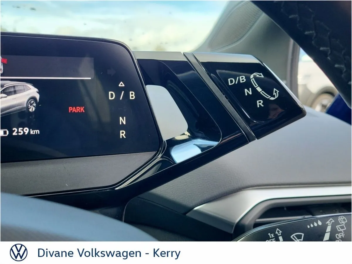 Volkswagen ID.4 Hatchback, Electric, 2021, Blue