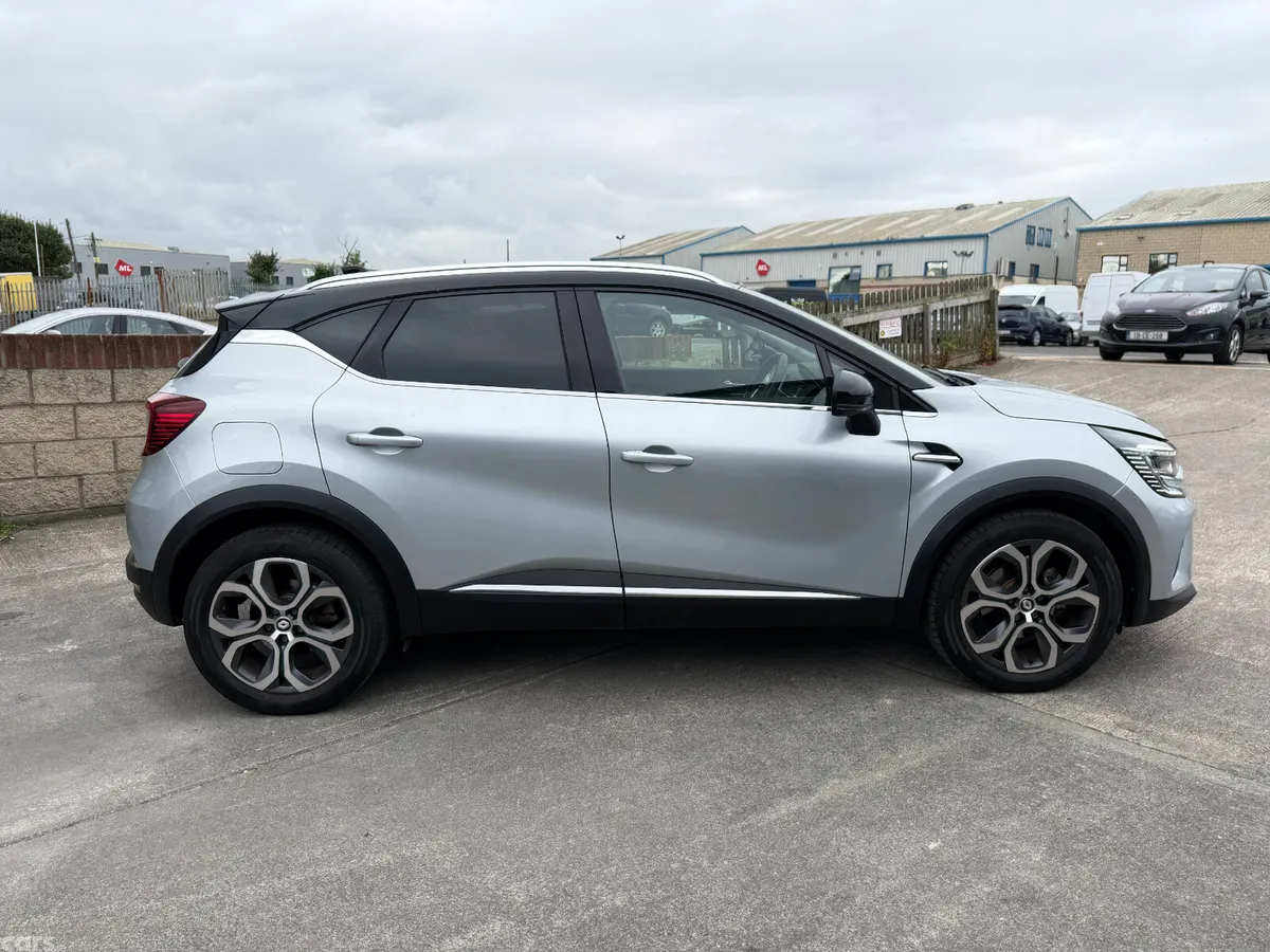 Renault Captur Hatchback, Petrol Plug-in Hybrid, 2023, Other