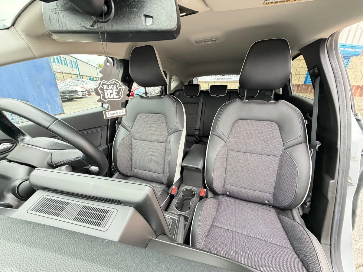 Renault Captur Hatchback, Petrol Plug-in Hybrid, 2023, Other