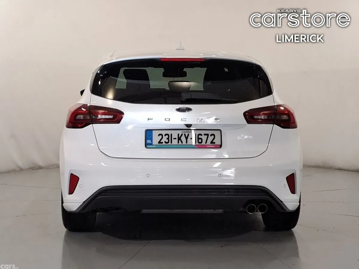 Ford Focus Hatchback, Petrol, 2023, White