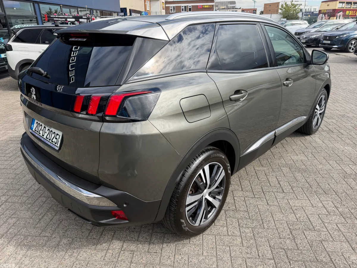 Peugeot 3008 MPV, Petrol, 2020, Grey
