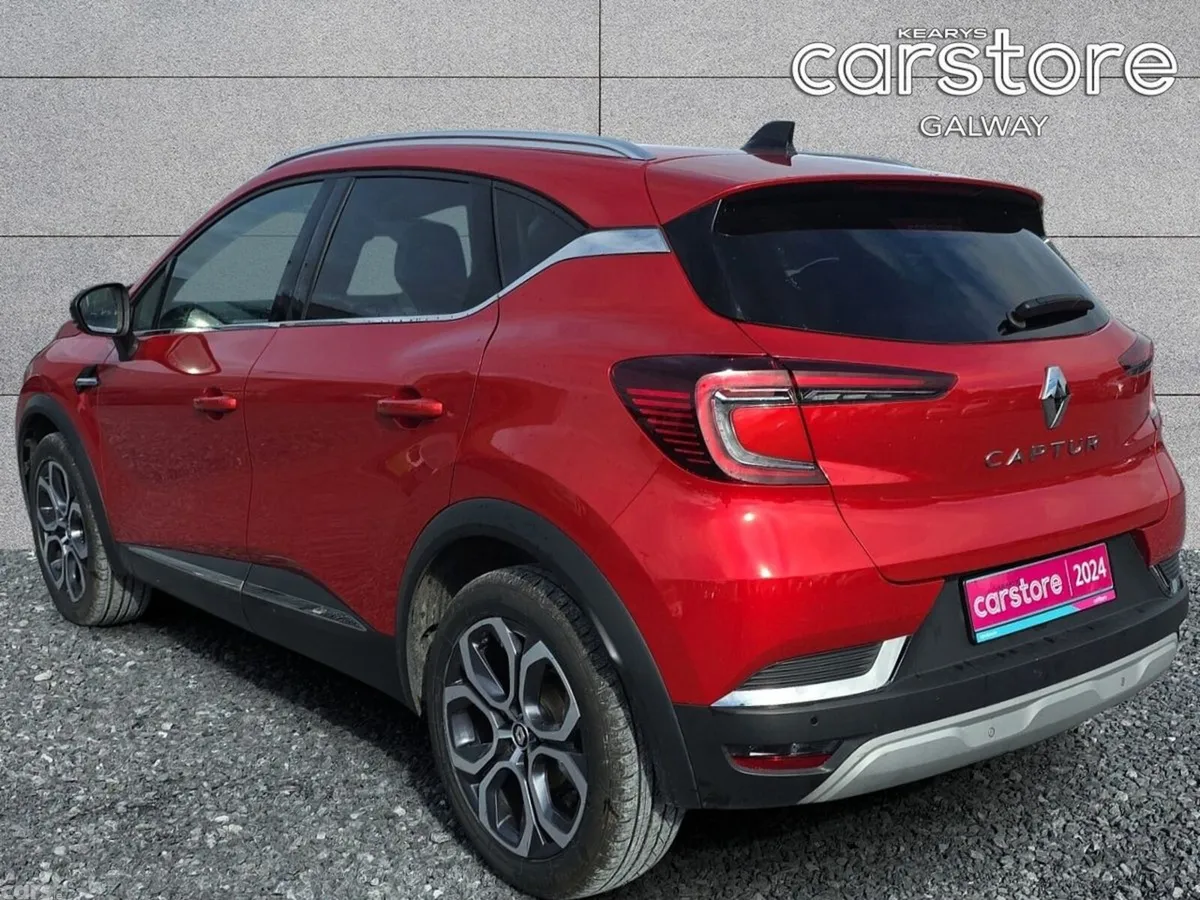 Renault Captur Hatchback, Petrol, 2024, Red