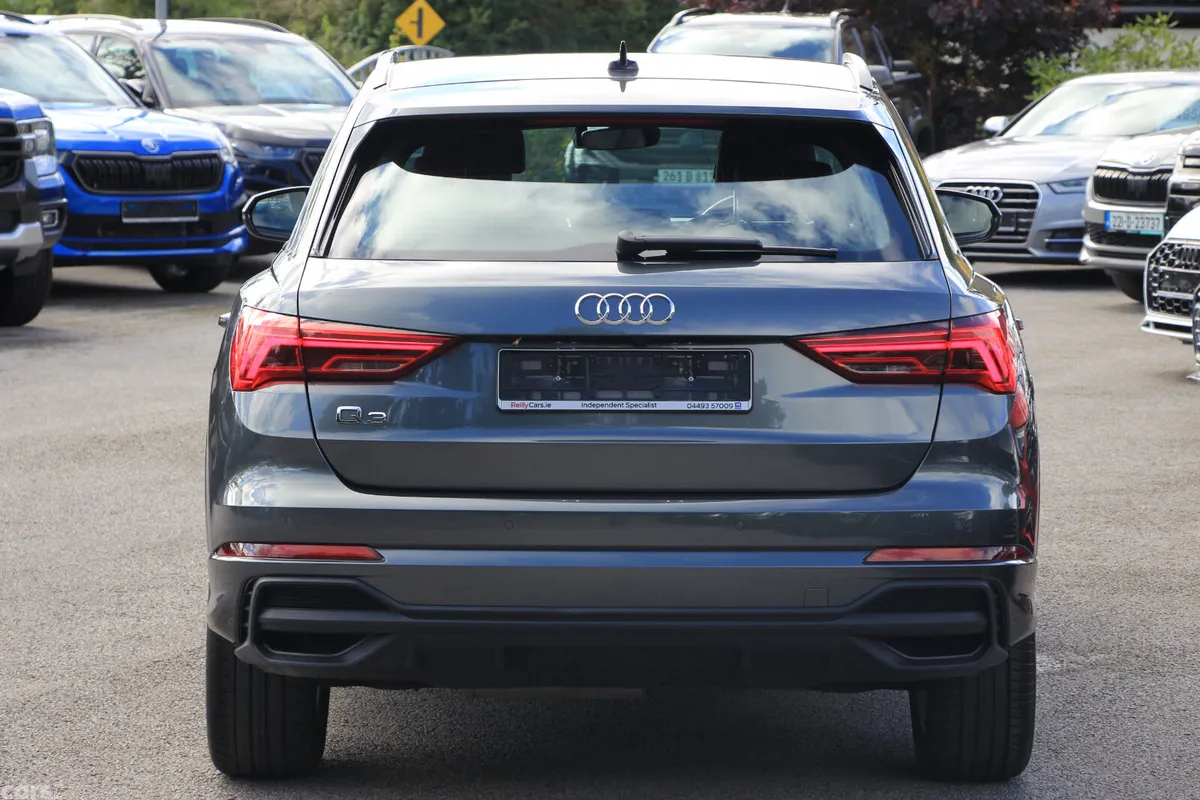 Audi Q3 SUV, Diesel, 2024, Grey