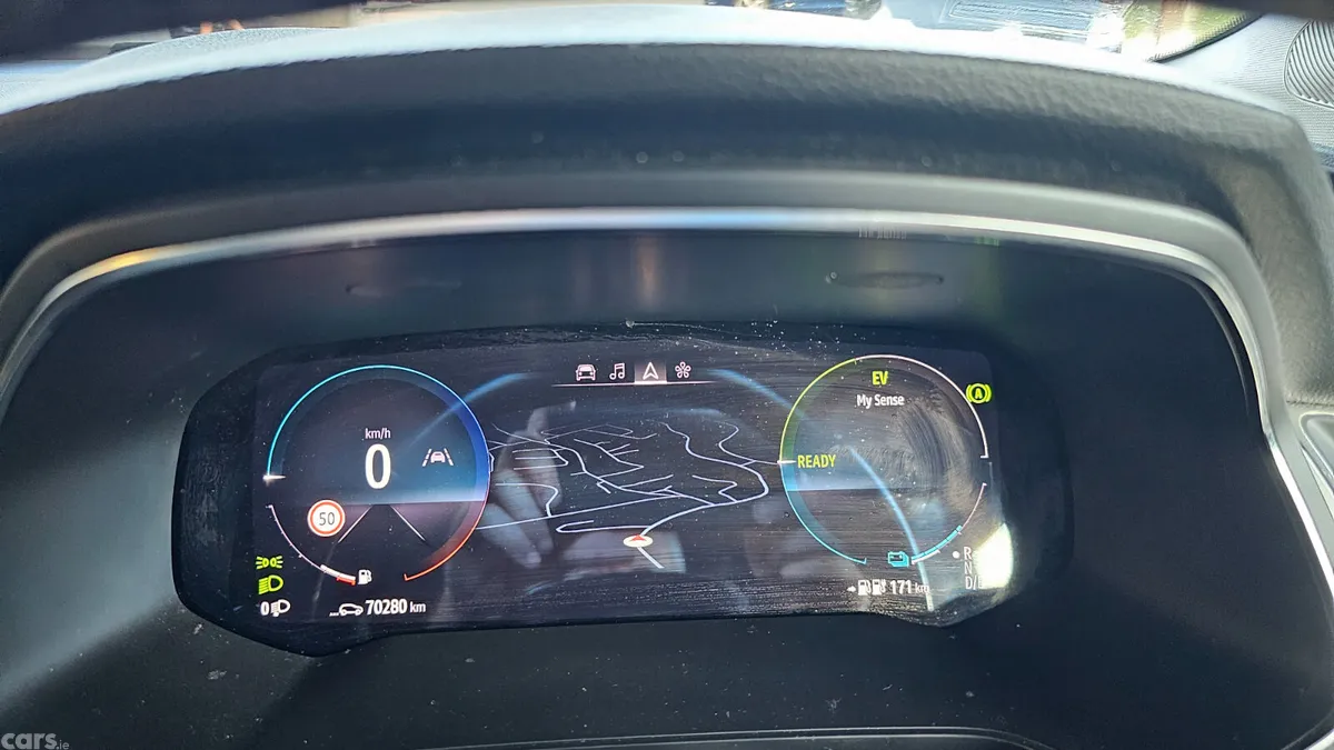 Renault Captur Hatchback, Petrol Plug-in Hybrid, 2021, Grey