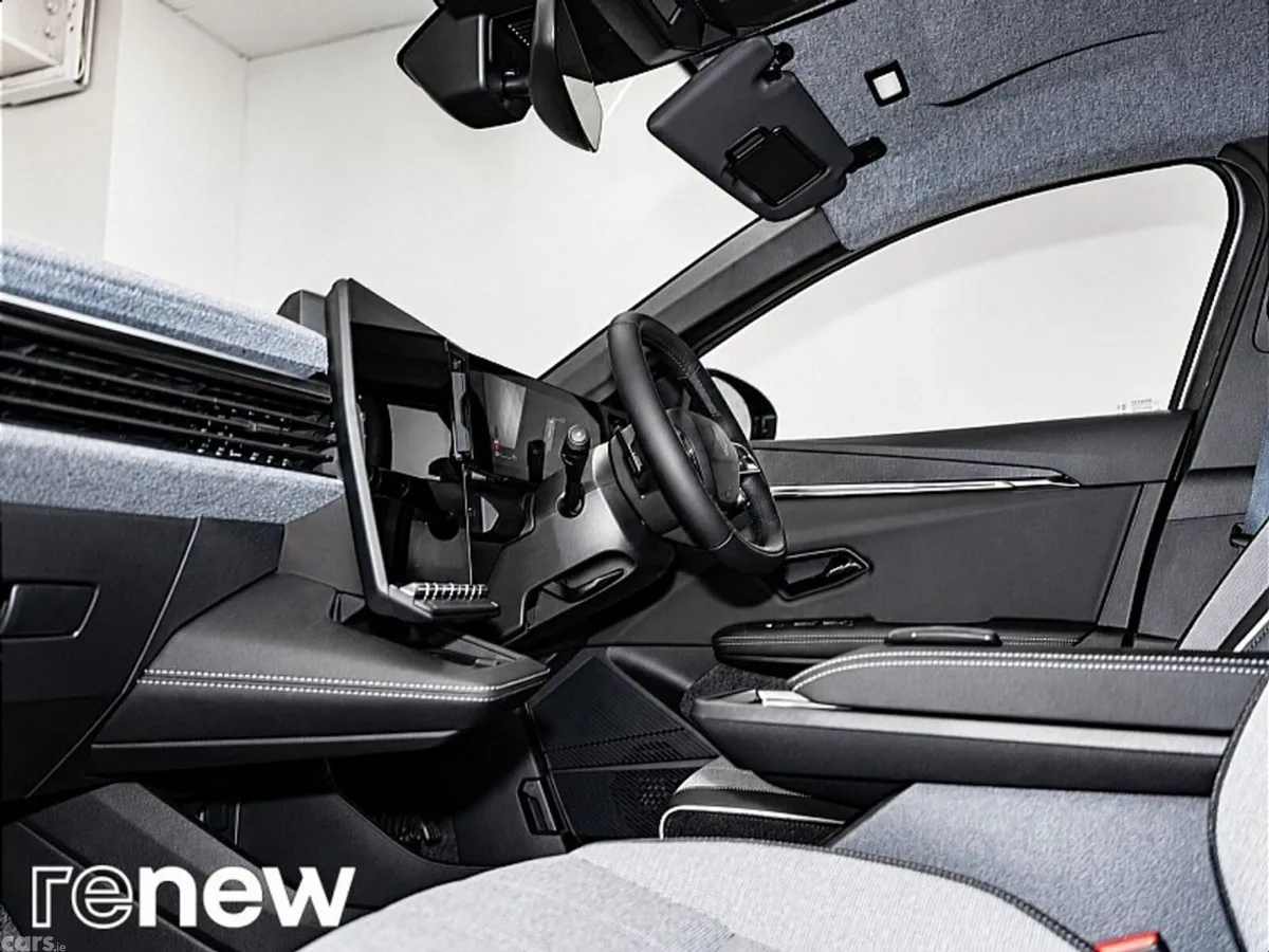 Renault Megane E-Tech SUV, Electric, 2026, Grey