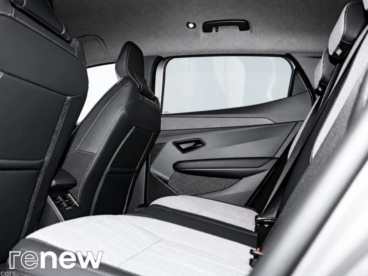 Renault Megane E-Tech SUV, Electric, 2026, Grey
