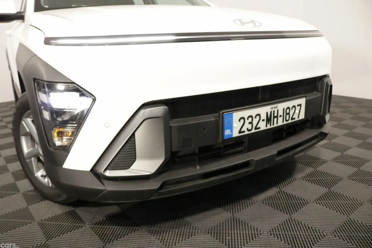 Hyundai KONA Signature 1.0L Petrol Compact SUV, Dublin