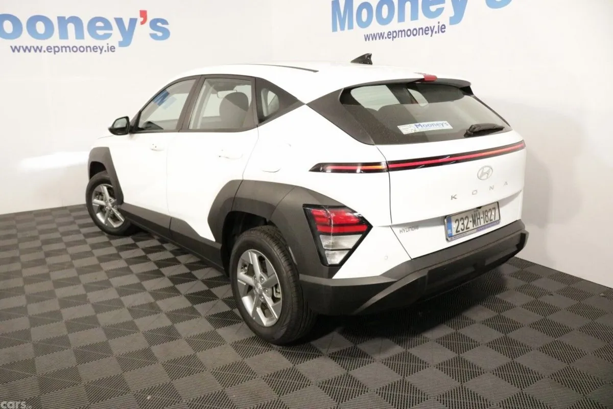Hyundai KONA Signature 1.0L Petrol Compact SUV, Dublin