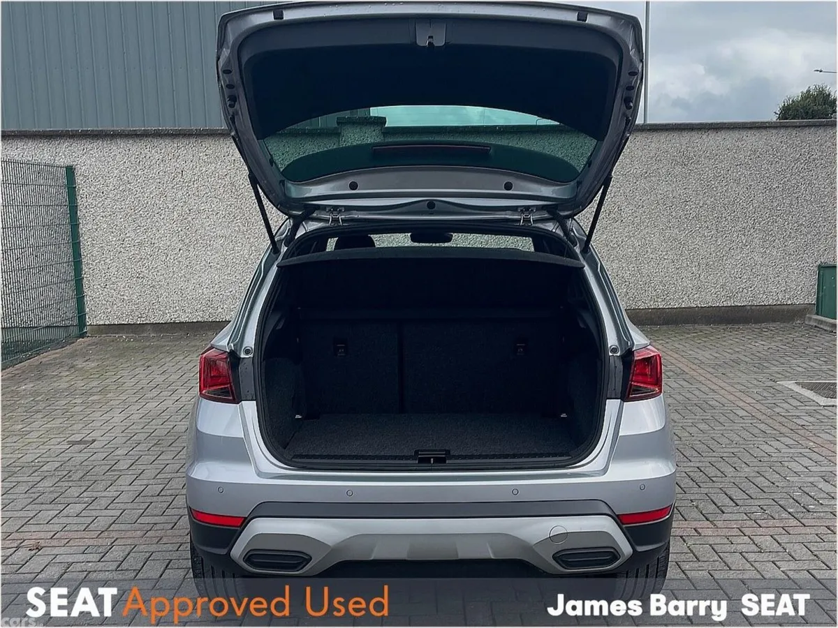 SEAT Arona SUV, Petrol, 2023, Grey