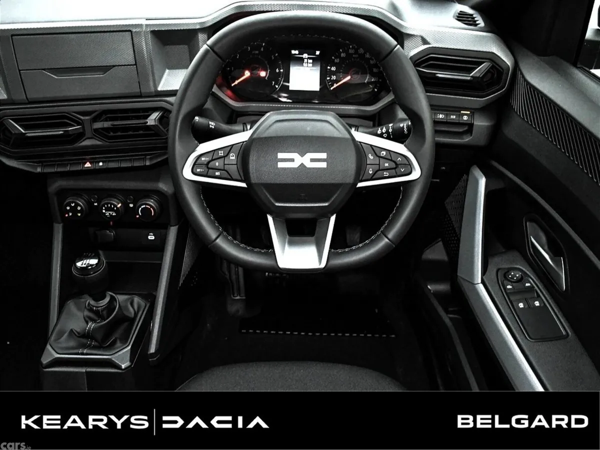 Dacia Duster SUV, Petrol, 2026, Grey