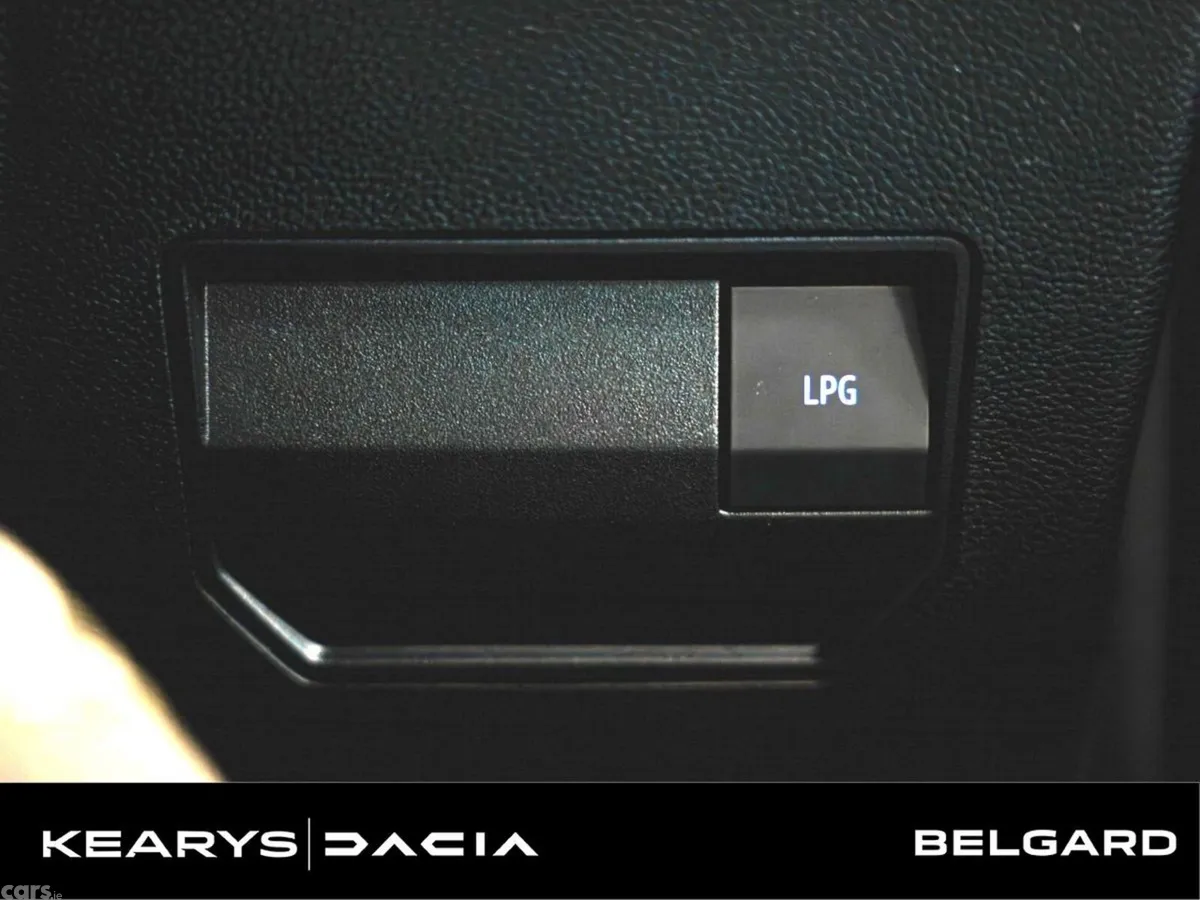 Dacia Duster SUV, Petrol, 2026, Grey