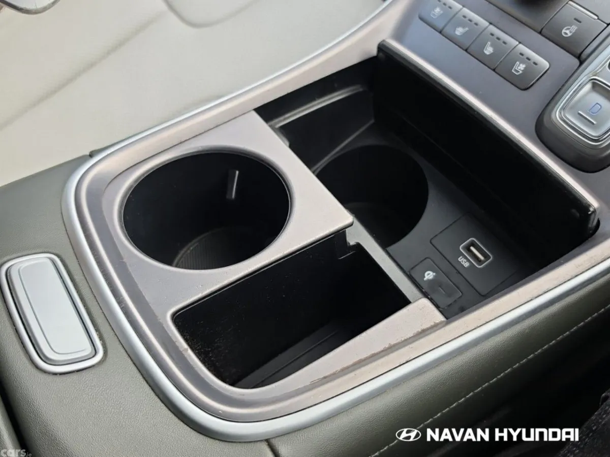 Hyundai Santa Fe SUV, Petrol Plug-in Hybrid, 2021, Grey