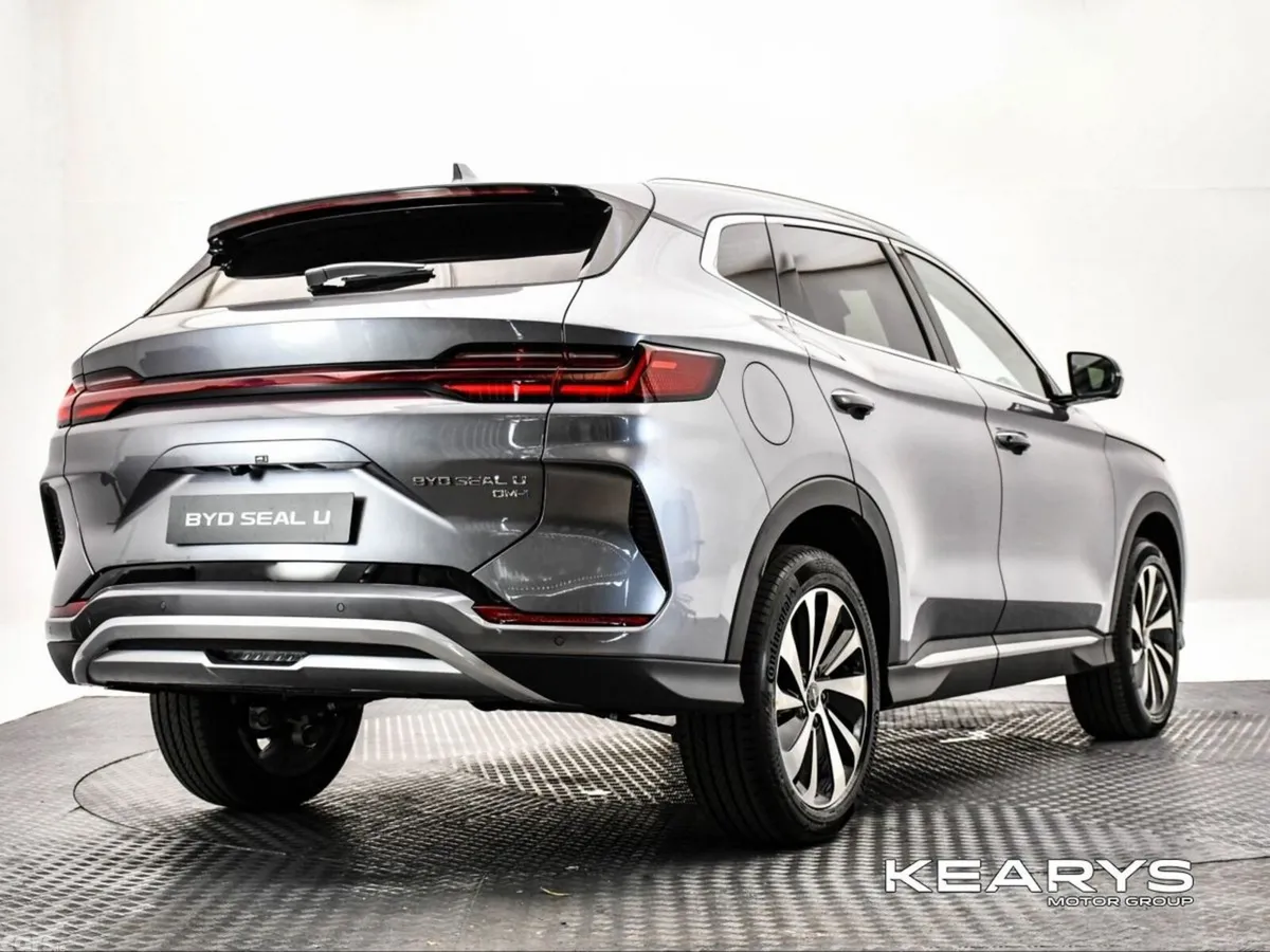 BYD SEAL U SUV, Petrol Plug-in Hybrid, 2026, Grey