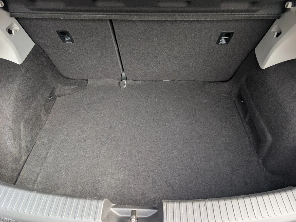 SEAT Leon Hatchback, Diesel, 2016, Grey