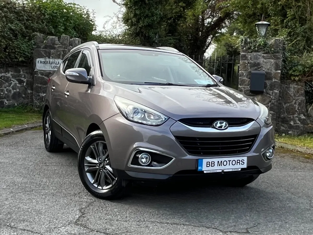 Hyundai ix35 SUV, Diesel, 2015, Brown