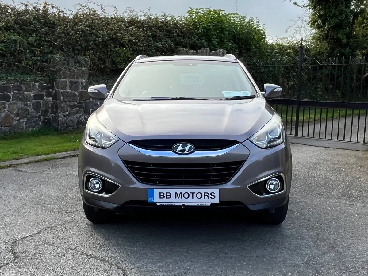 Hyundai ix35 SUV, Diesel, 2015, Brown