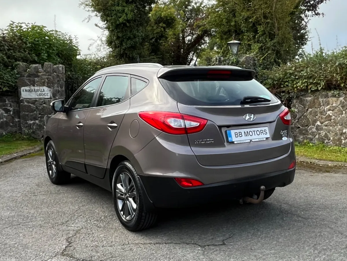 Hyundai ix35 SUV, Diesel, 2015, Brown