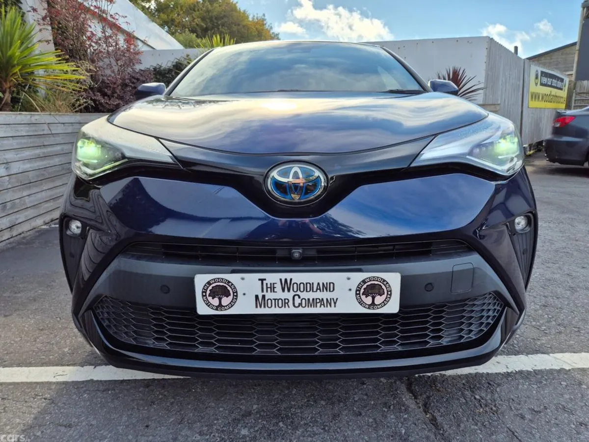 Toyota C-HR SUV, Petrol Hybrid, 2021, Blue
