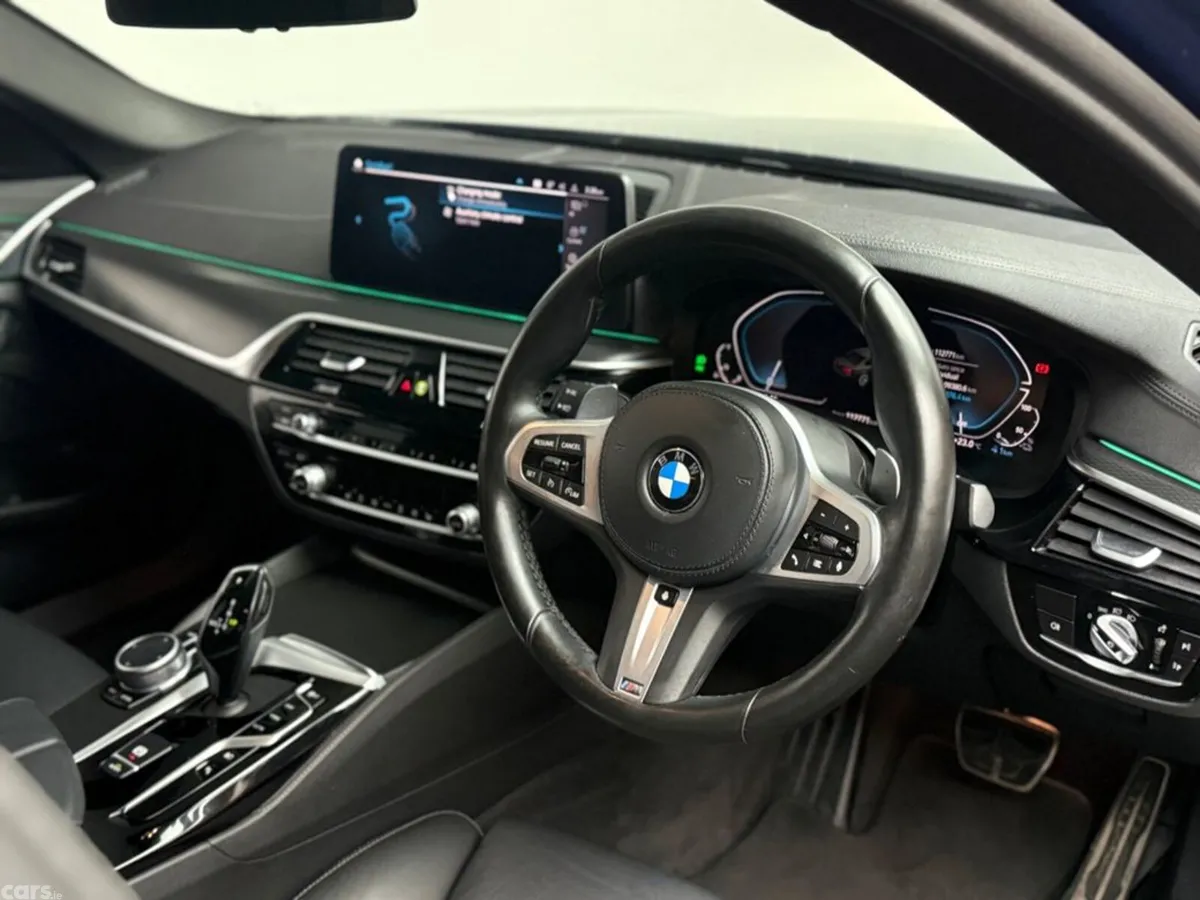 BMW 5-Series Saloon, Petrol Plug-in Hybrid, 2021, Blue