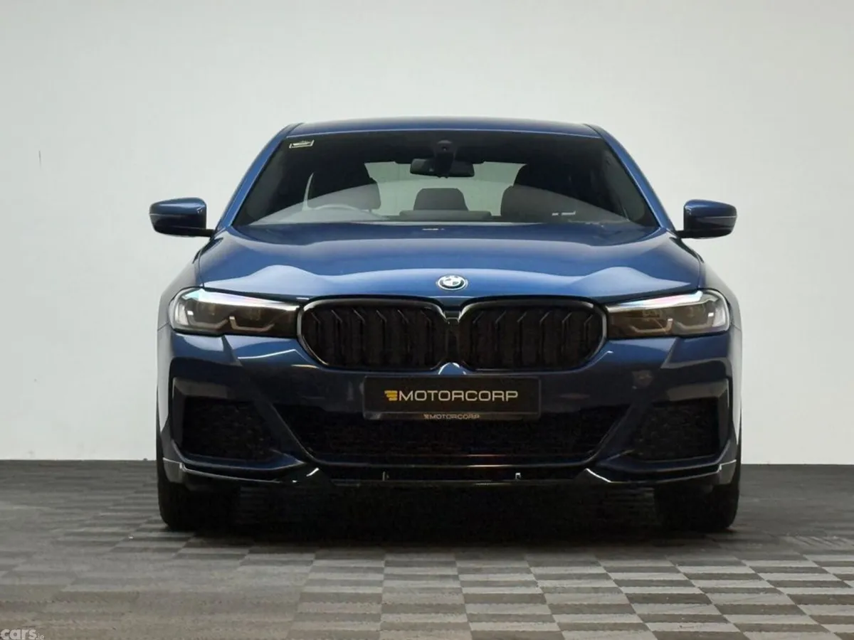BMW 5-Series Saloon, Petrol Plug-in Hybrid, 2021, Blue