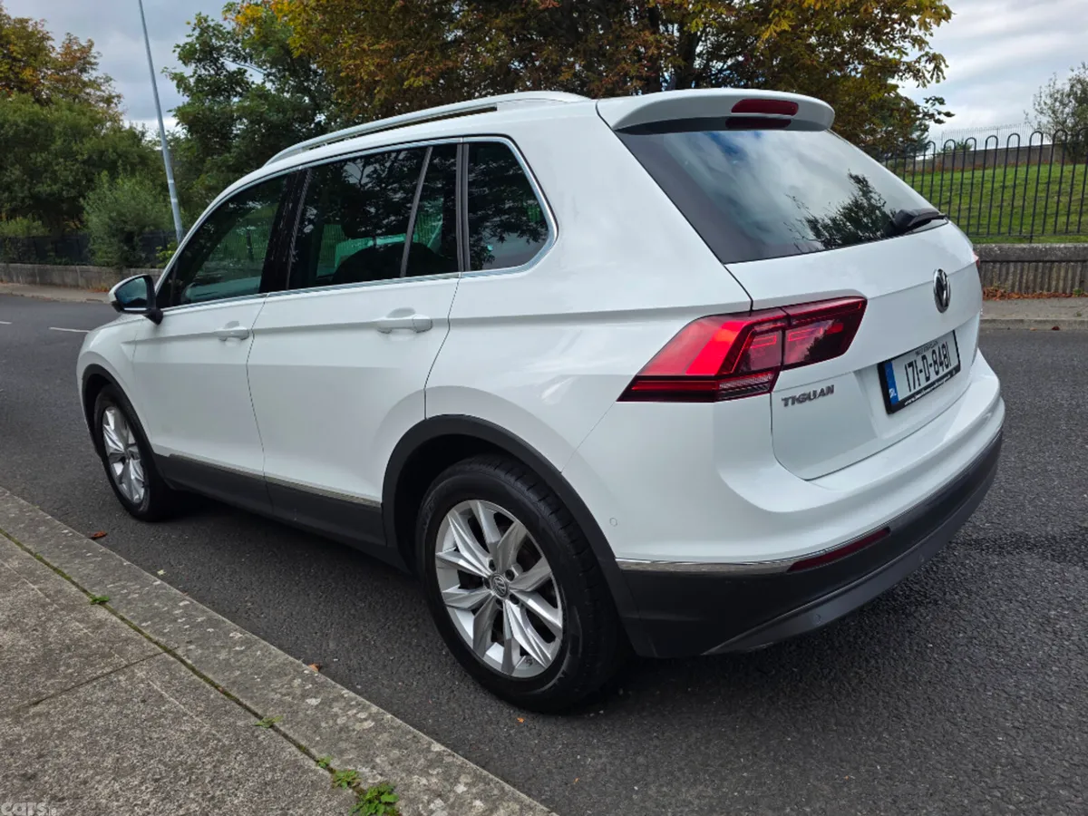 Volkswagen Tiguan Hatchback, Diesel, 2017, White
