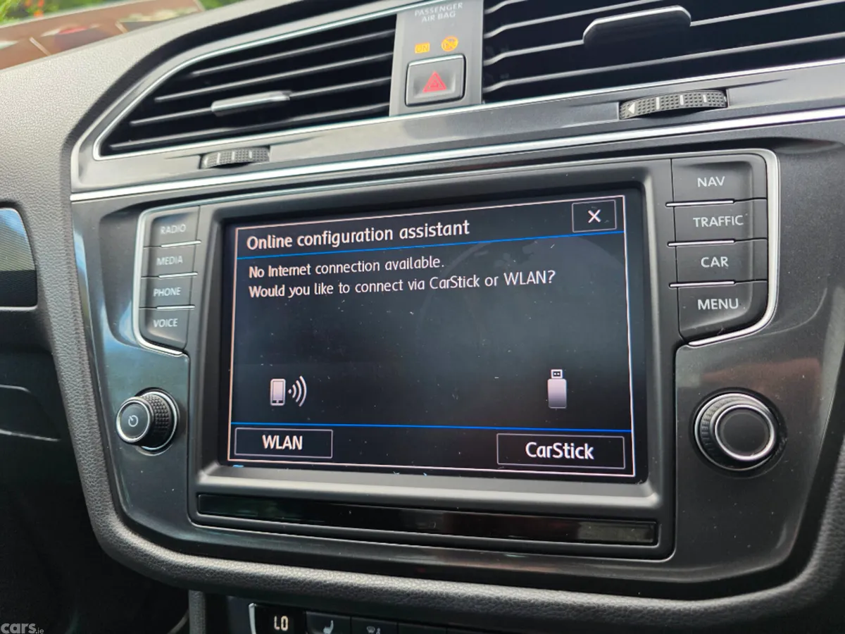 Volkswagen Tiguan Hatchback, Diesel, 2017, White