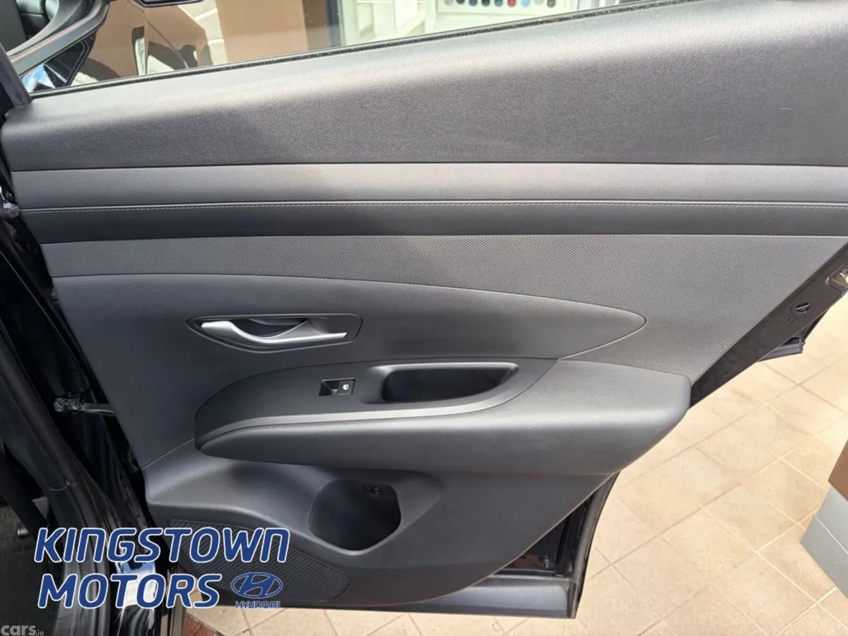 Hyundai Tucson MPV, Petrol Plug-in Hybrid, 2026, Black