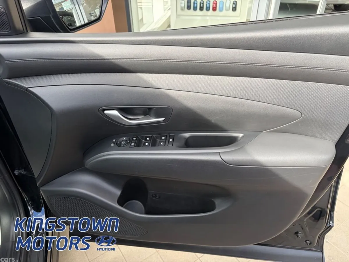 Hyundai Tucson MPV, Petrol Plug-in Hybrid, 2026, Black