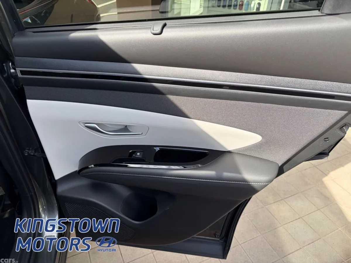 Hyundai Tucson MPV, Diesel, 2023, Grey