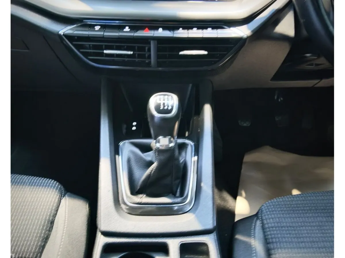 Skoda Octavia Hatchback, Diesel, 2023, Blue