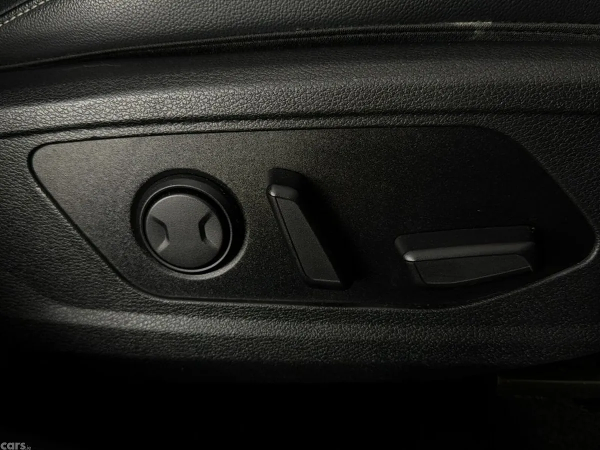 Kia Sportage SUV, Diesel, 2022, Red