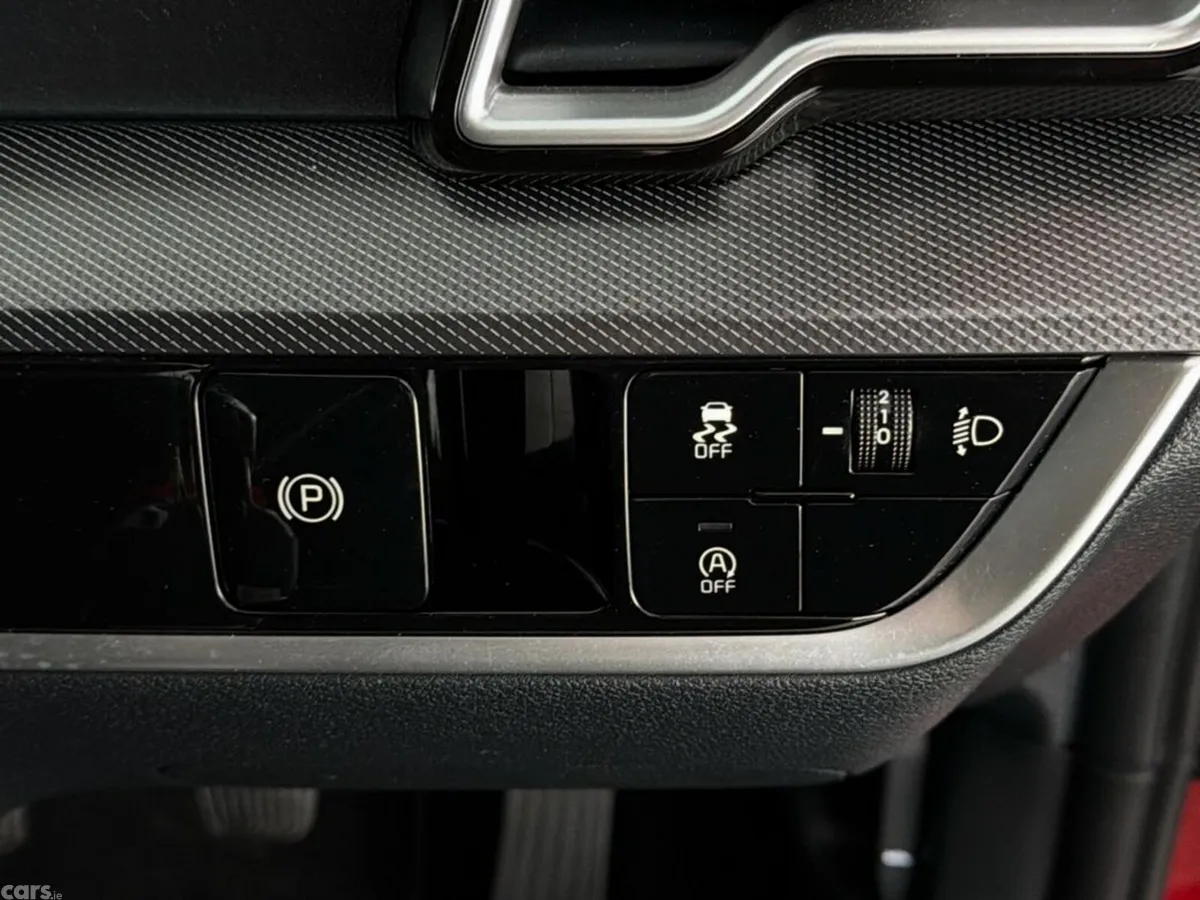 Kia Sportage SUV, Diesel, 2022, Red