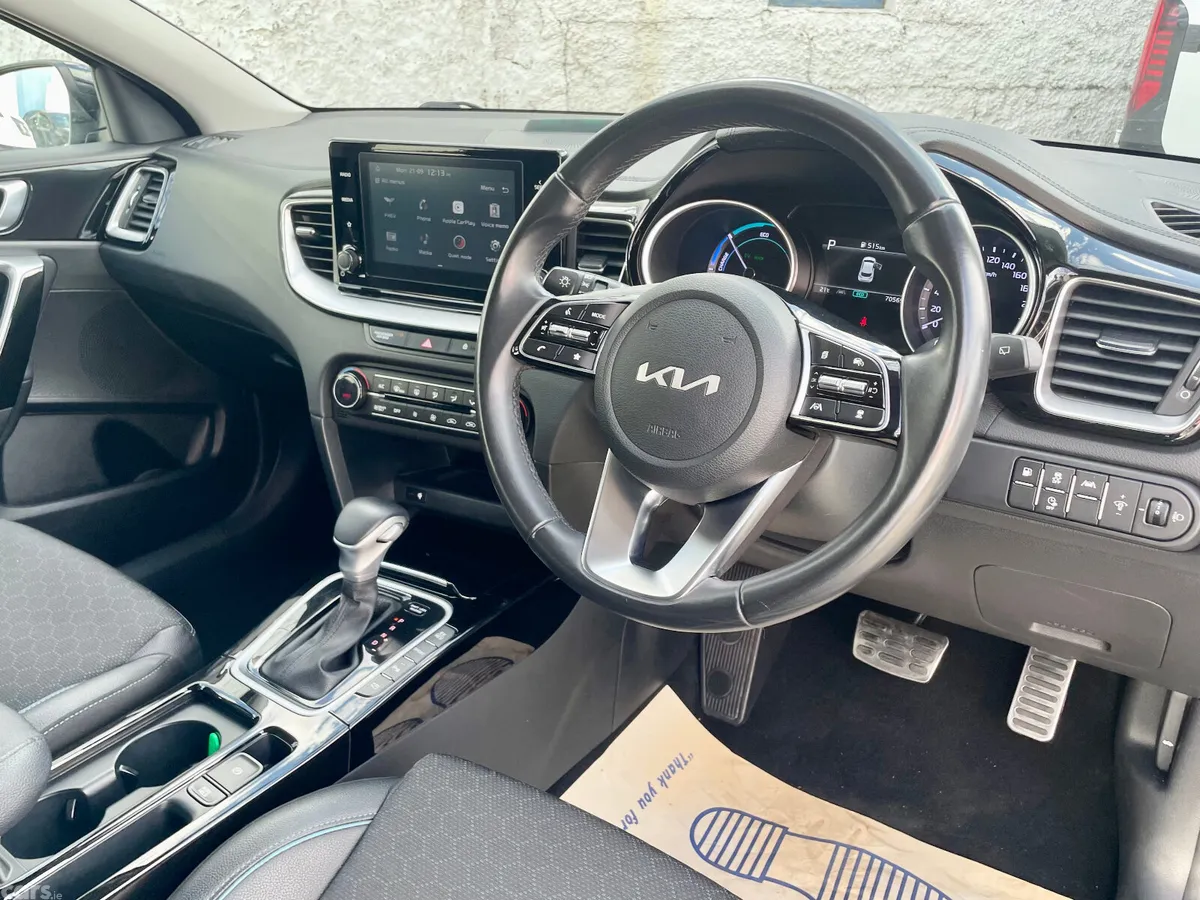 Kia XCeed Hatchback, Petrol Plug-in Hybrid, 2023, Grey