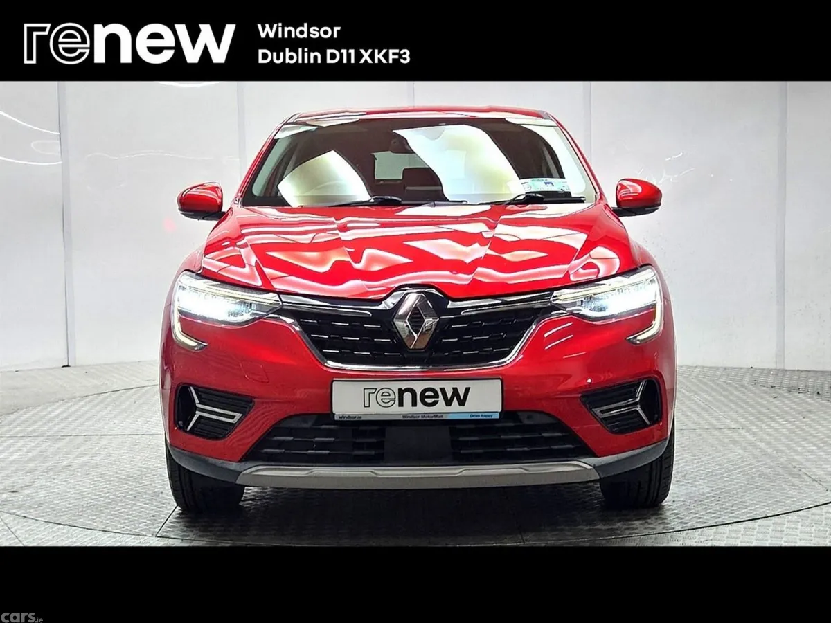 Renault Arkana Hatchback, Petrol, 2022, Red