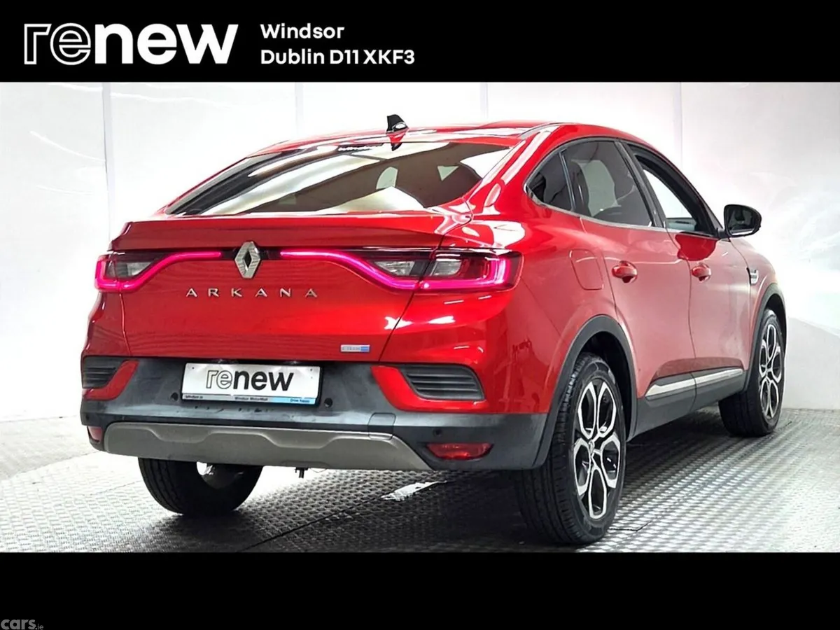 Renault Arkana Hatchback, Petrol, 2022, Red