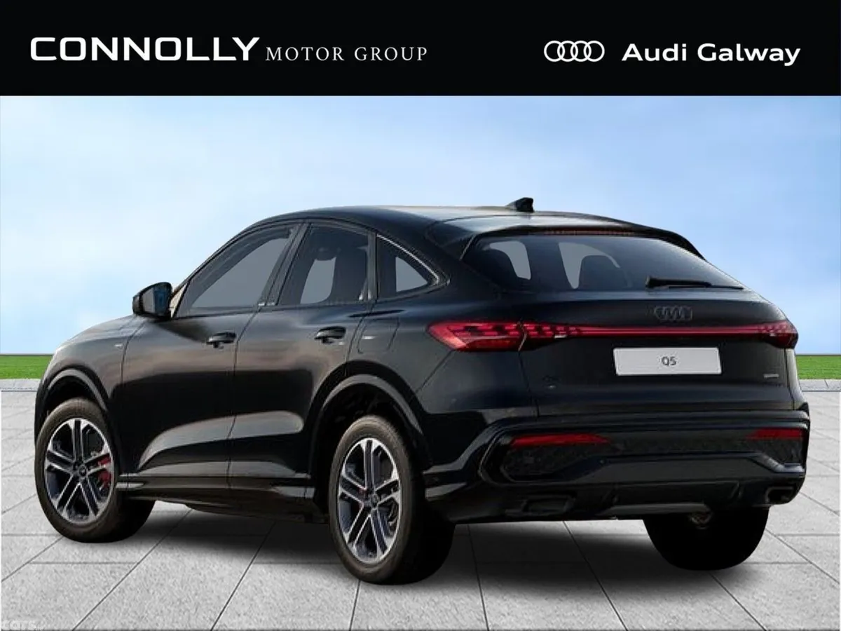 Audi Q5 SUV, Petrol Plug-in Hybrid, 2027, Black