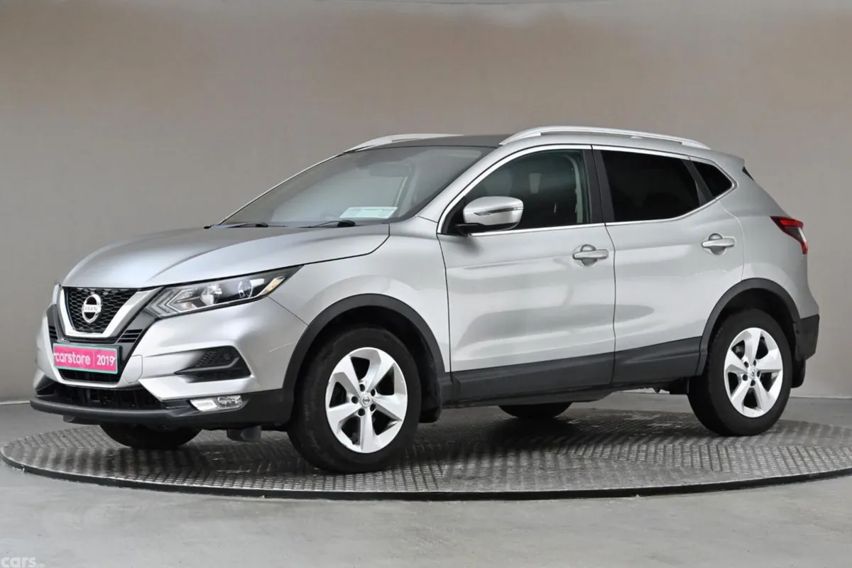 Nissan Qashqai SUV, Petrol, 2019, Grey