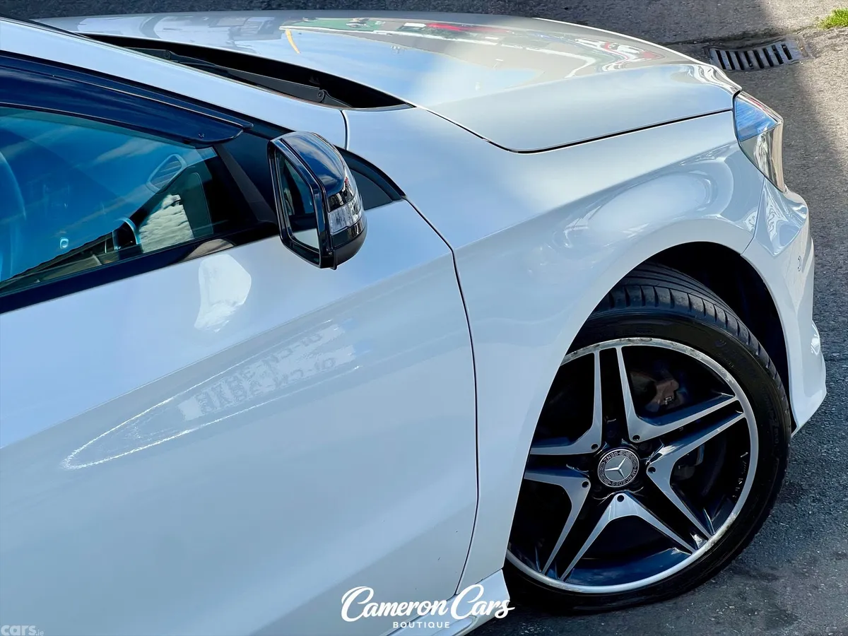 Mercedes-Benz A-Class Hatchback, Petrol, 2015, White