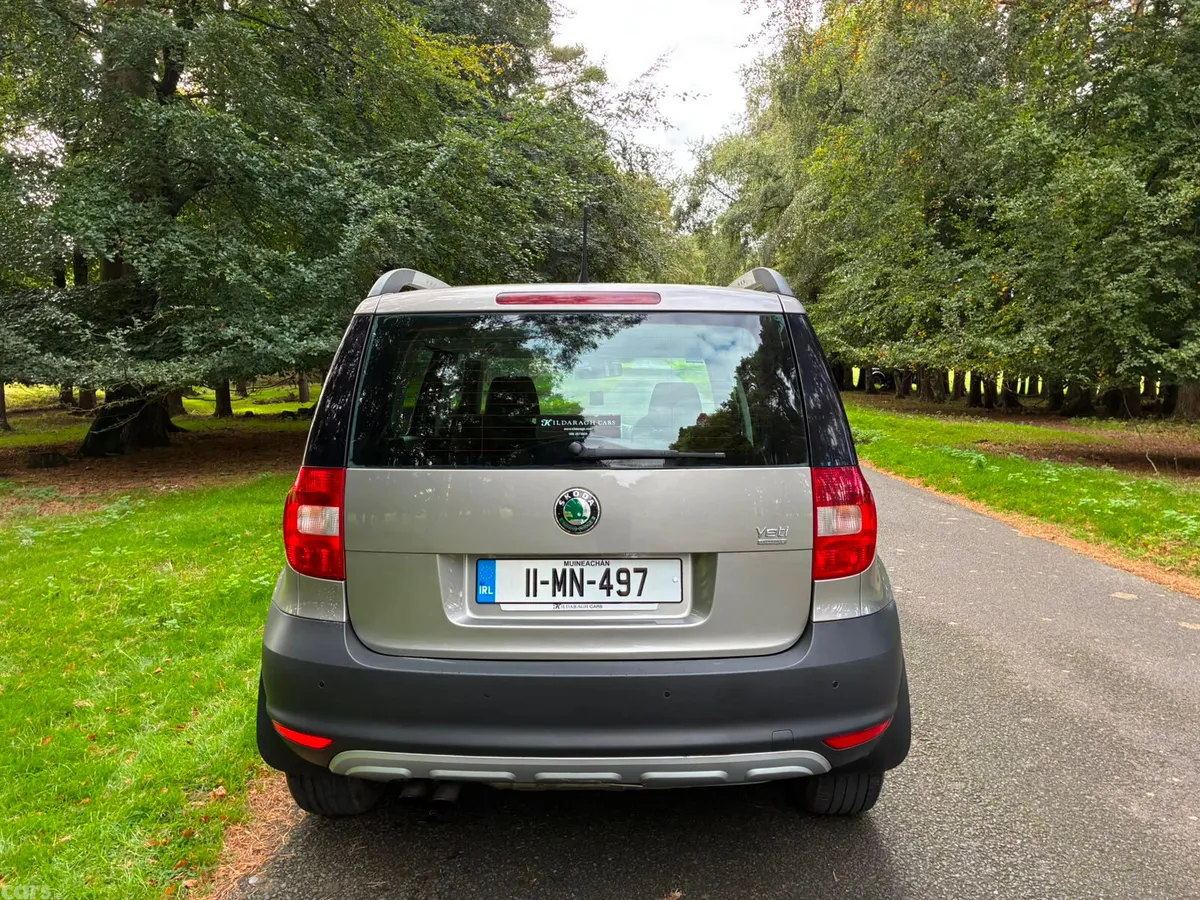 Skoda Yeti SUV, Diesel, 2011, Beige