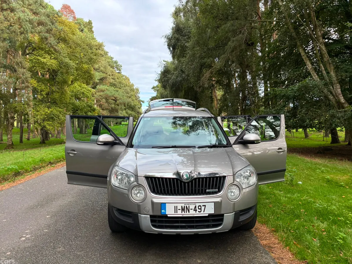 Skoda Yeti SUV, Diesel, 2011, Beige