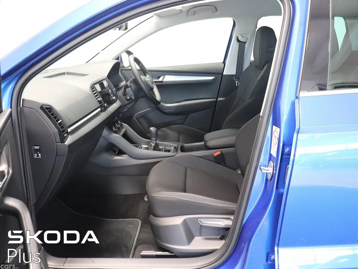 Skoda Karoq SUV, Diesel, 2026, Blue