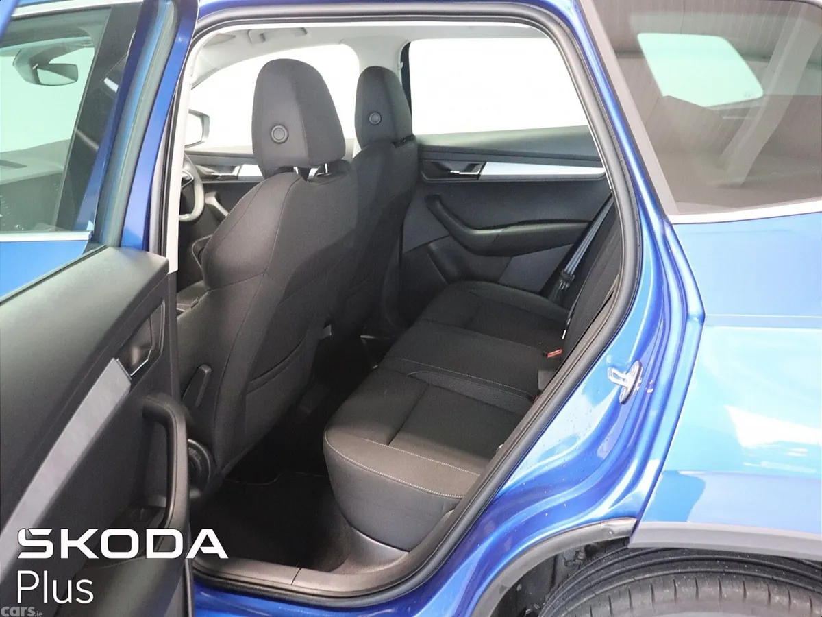 Skoda Karoq SUV, Diesel, 2026, Blue